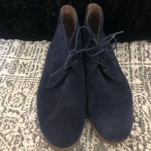 Size 8 Navy Blue Faux Suede Shoes